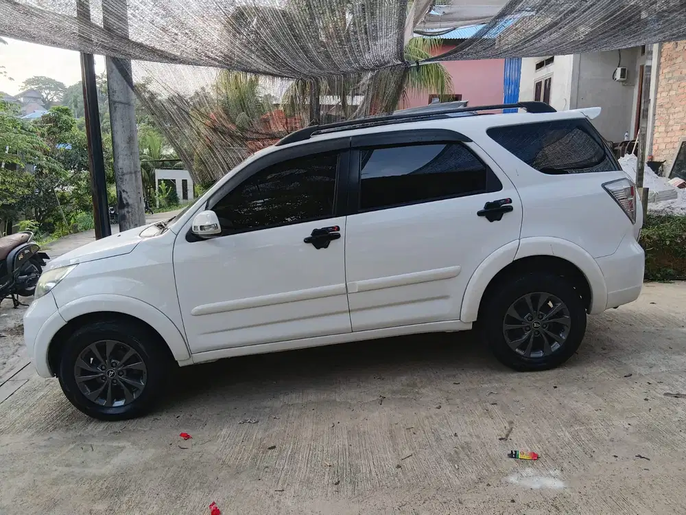 Daihatsu Terios 2011 Bensin