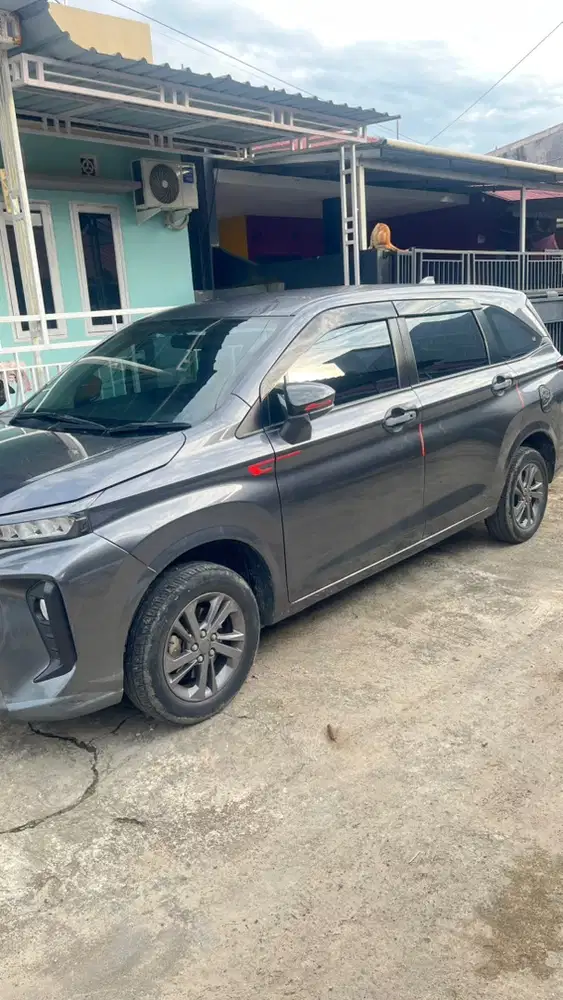 Daihatsu xenia 2022 Take over 60 jt