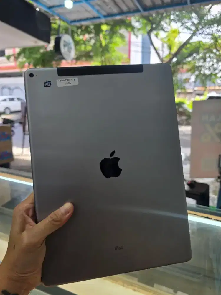 IPad pro 12.9 128 gb gen 1