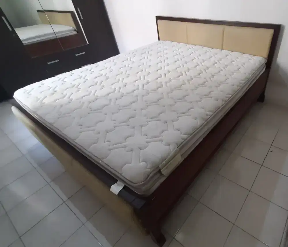 Ranjang dipan kayu jati minimalis & spring bed merk Elite