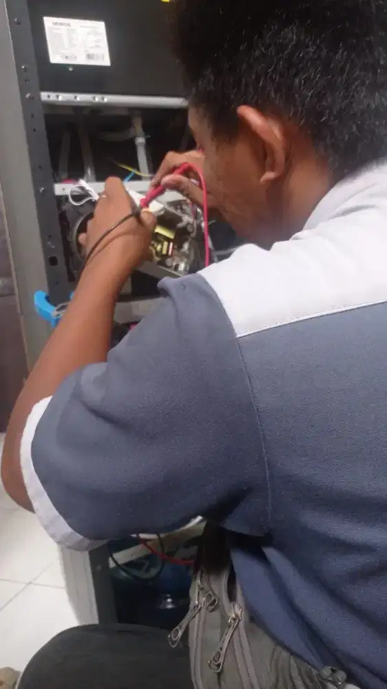 SERVICE AC DISPENSER WATER HEATER MESIN CUCI DLL BERGARANSI