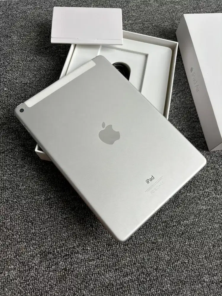 Ipad Air 2 WiFi  128gb bisa aplikasi dan game berat JUAL MURAH Fullset