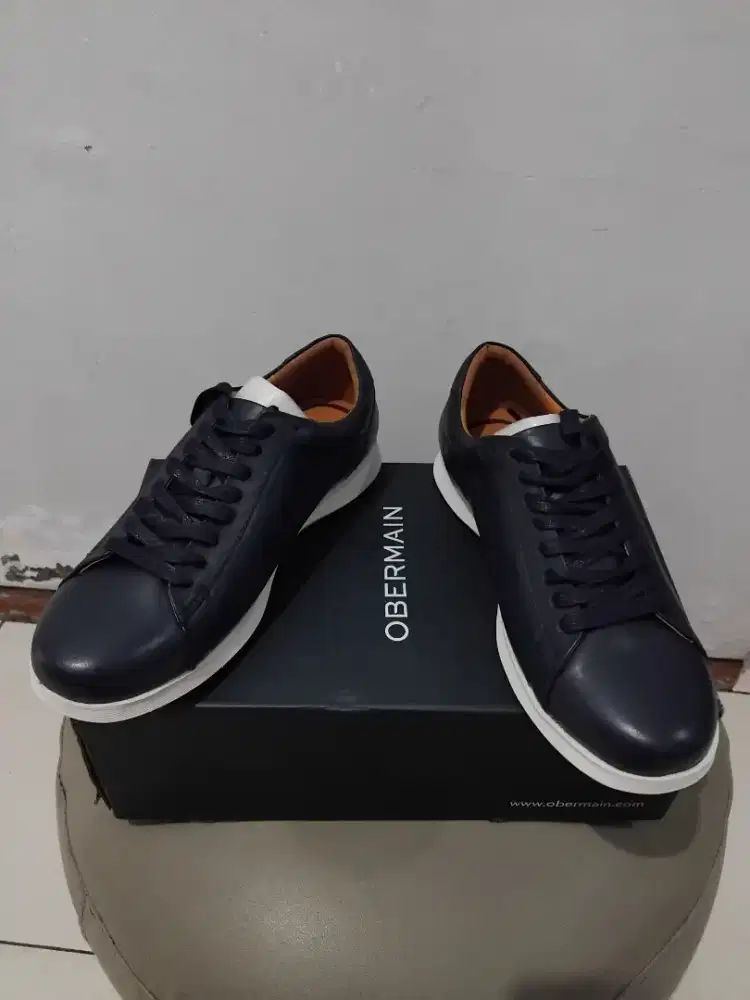 Sepatu Casual OBERMAIN