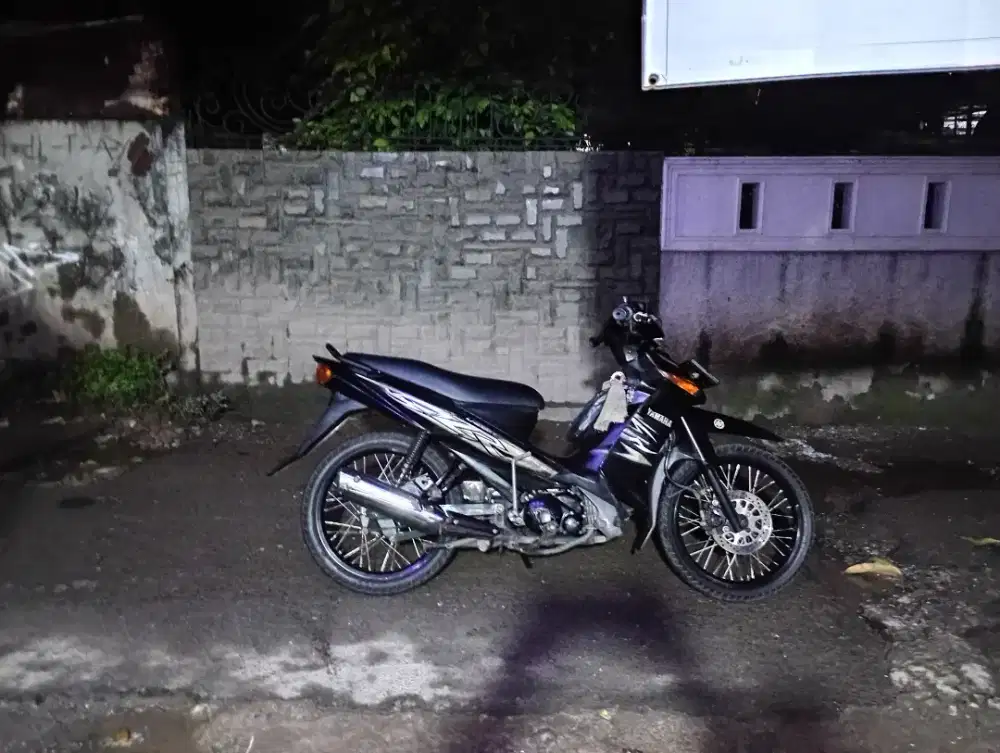 Jual motor Yamaha ZR