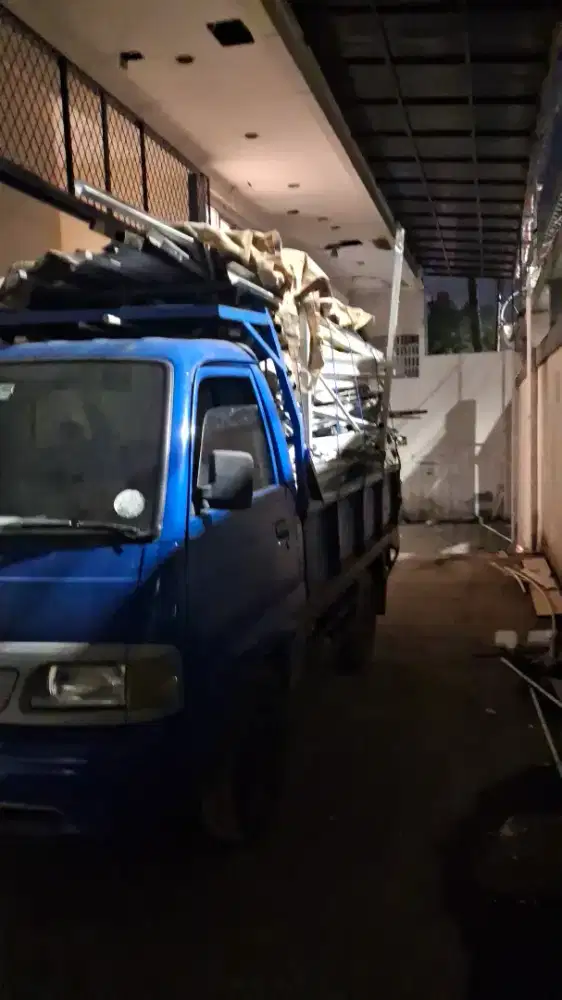 Nerima/penambeli rongsokan bekas bongkaran