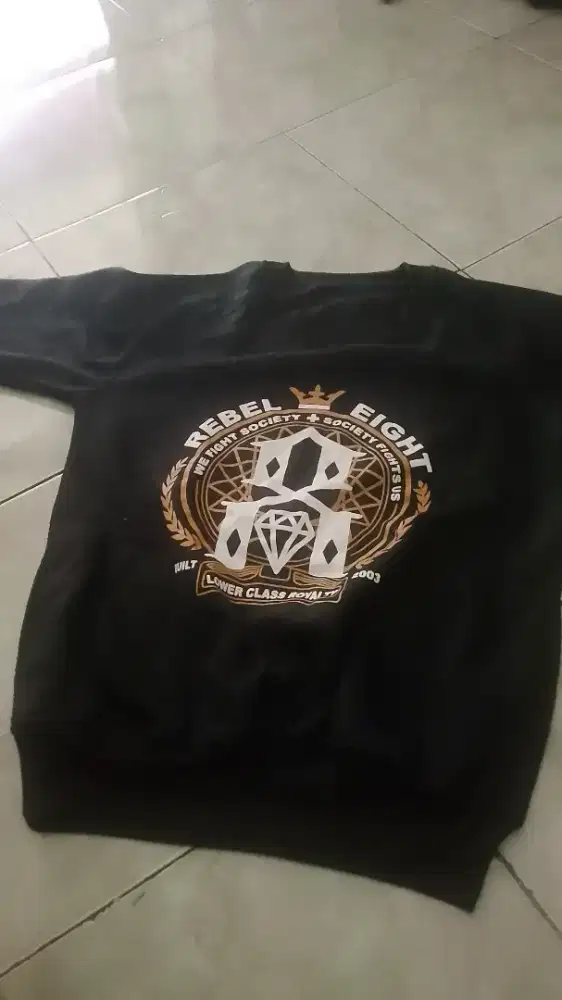 sweater hitam ukuran xxl
