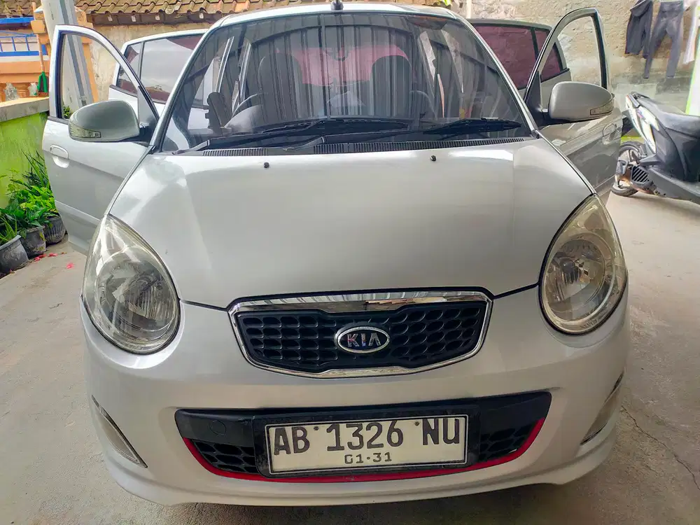 Kia Picanto 2010 Bensin