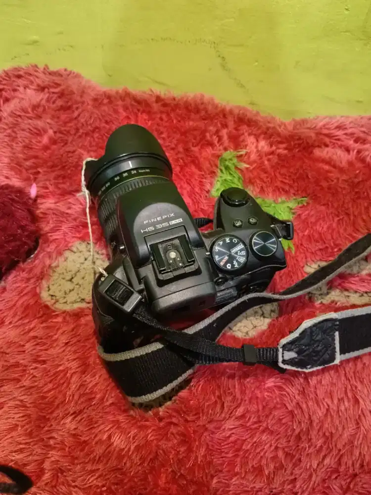 Jual kamera Fujifilm karena jarang d pake.maka nya jual