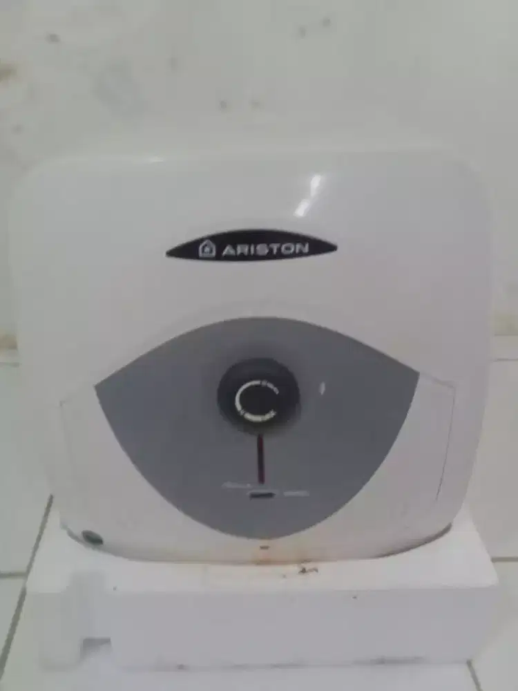 Ariston Water Heater barter burung