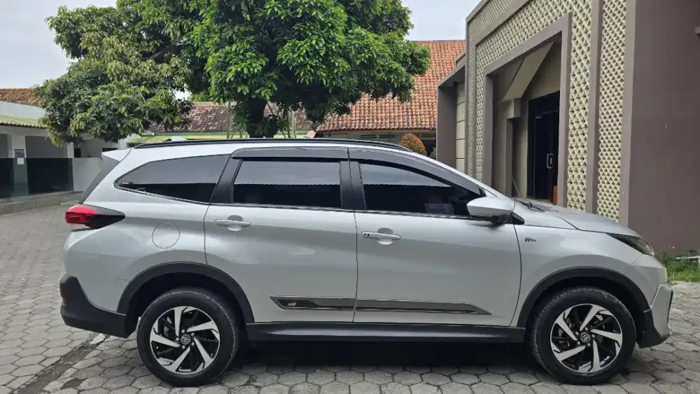 Toyota Rush 1.5 GR Sport SUV