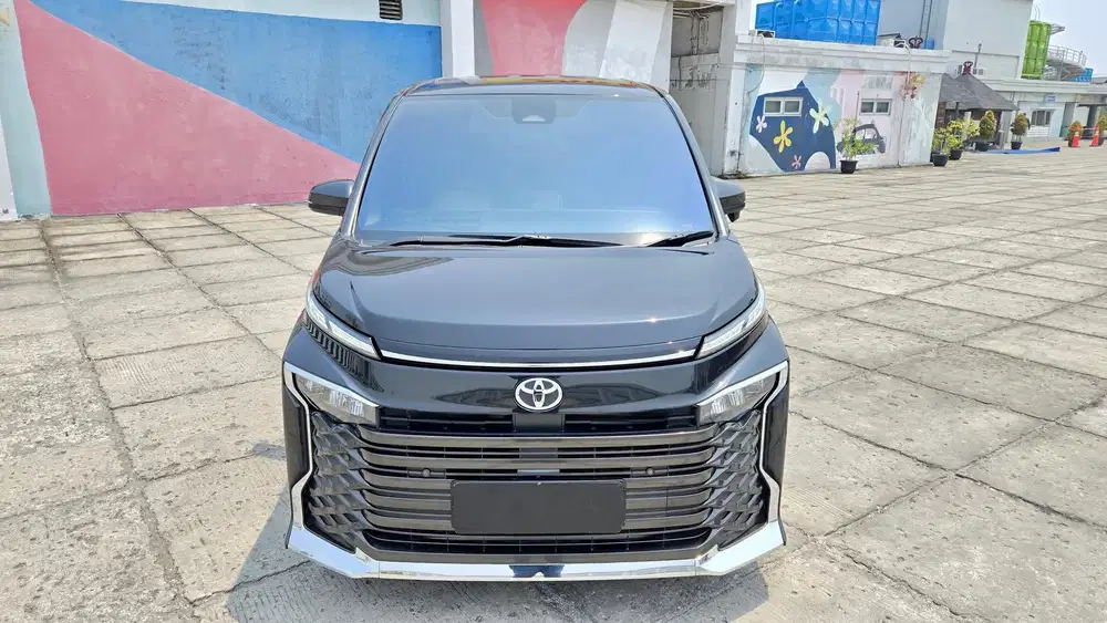 [KM 1.000 PERAK]TOYOTA VOXY 2.0 TSS AT HITAM 2024 # 2025