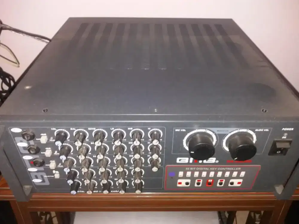 BMB DA-3600K Amplifier