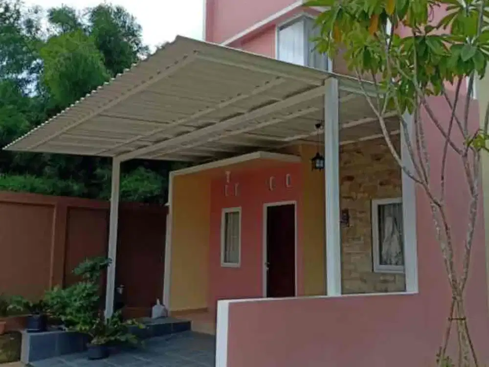 Rumah 2 Lantai di Champaca Residence Rempoa Rengas Tangerang Selatan