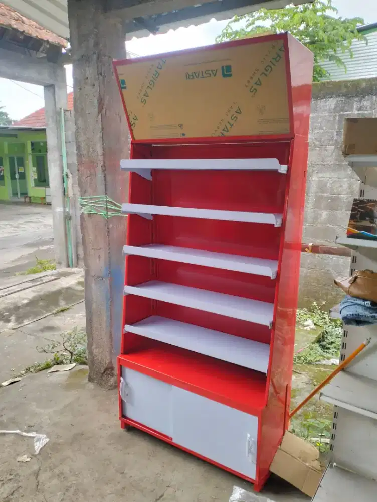 Backwall / rak display belakang kasir