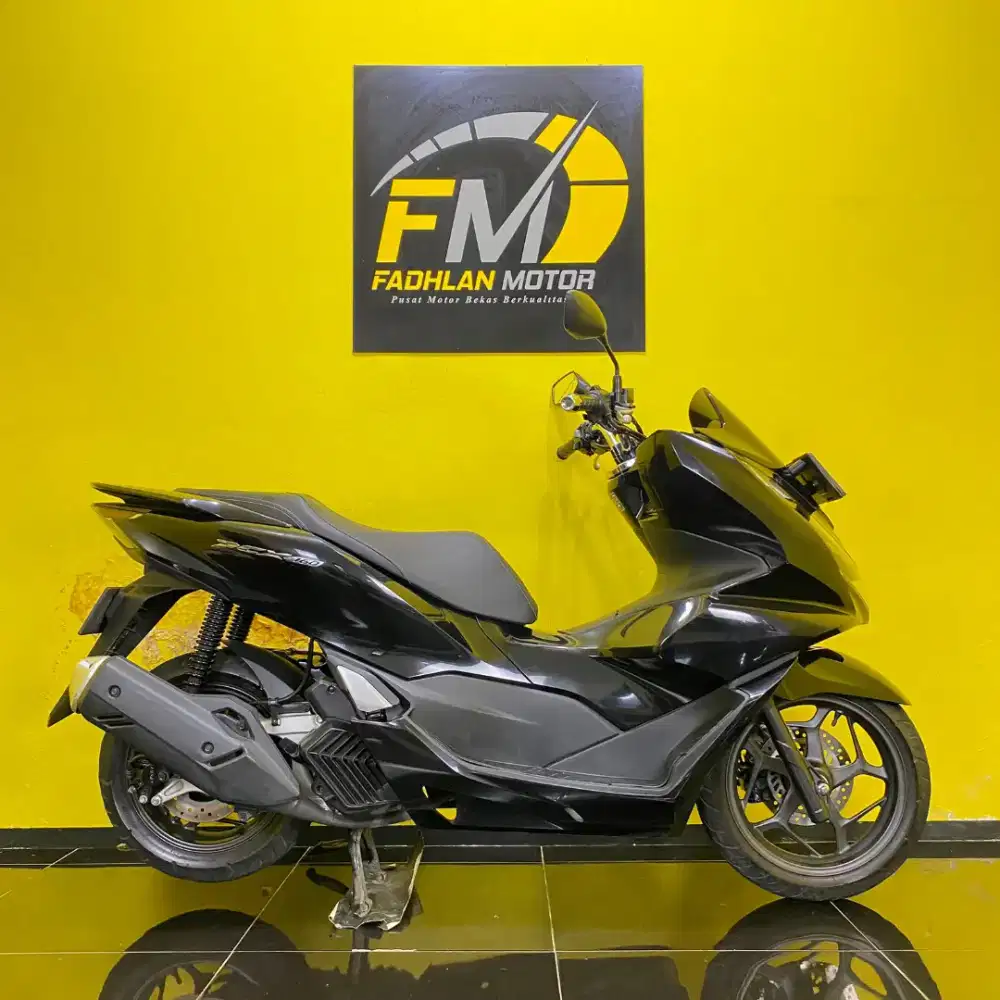 Honda PCX Tahun 2023 KM Low Remote Lengkap Gress Istimewa