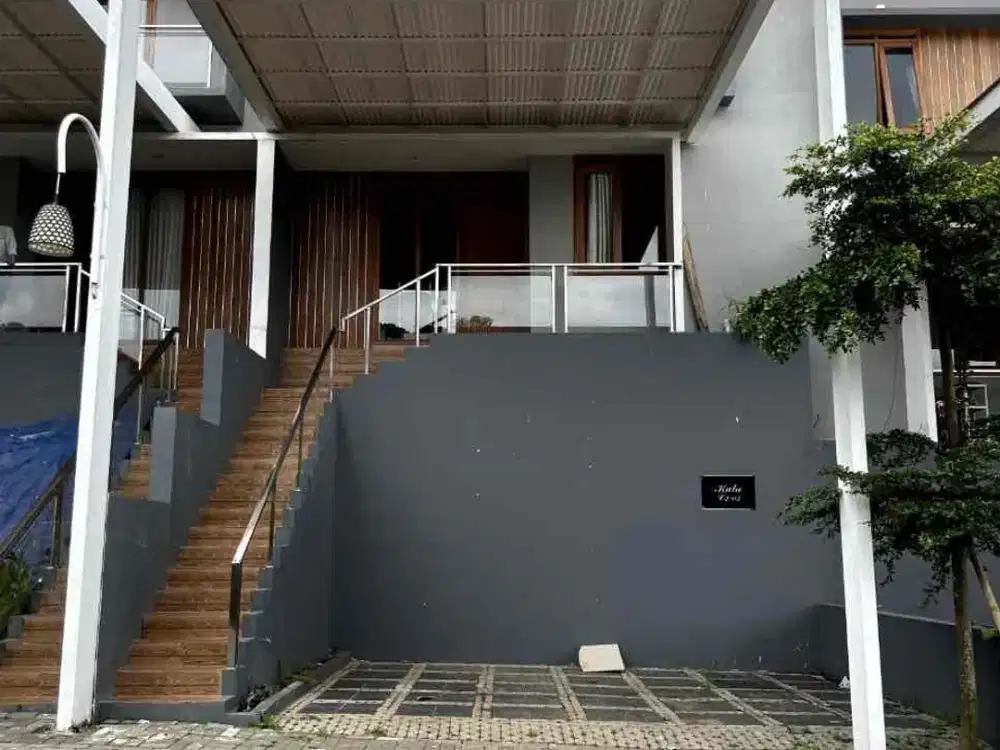 Rumah Menawan City View Di sayap Cigadung Dago