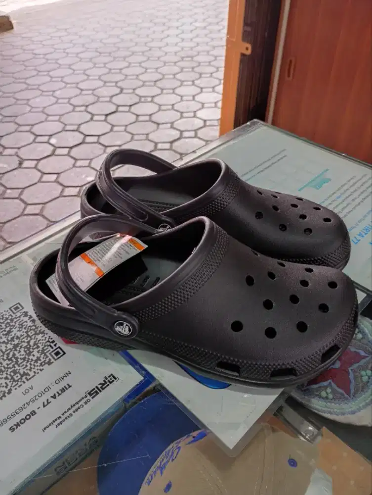 Crocs Classic Size 42/43