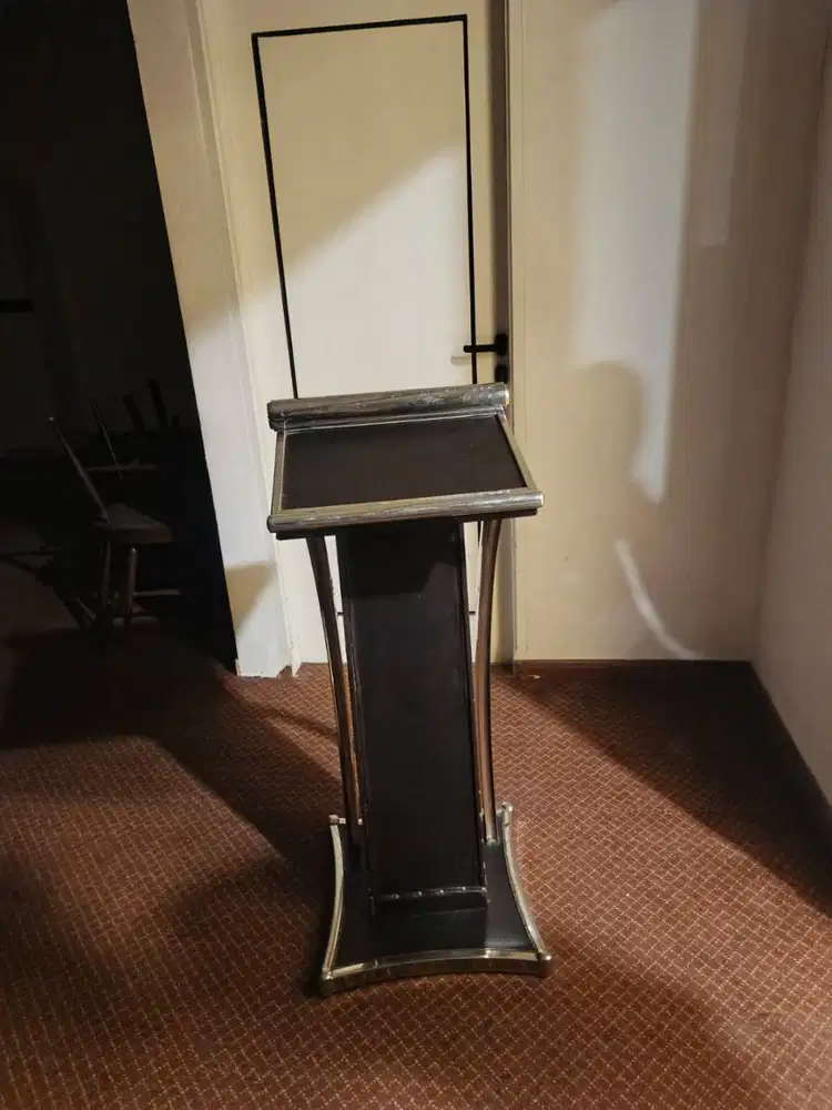 PENYEDIAAN PODIUM MEDAN