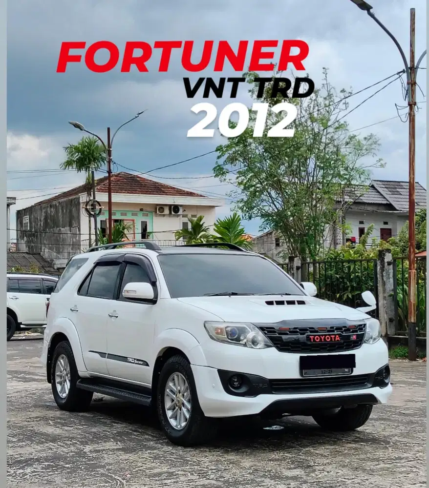 TOYOTA FORTUNER G VNT TRD AUTOMATIC 2012