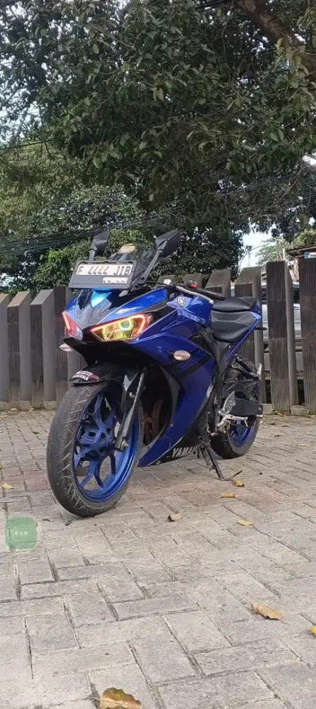 Yamaha R25 Istimewa