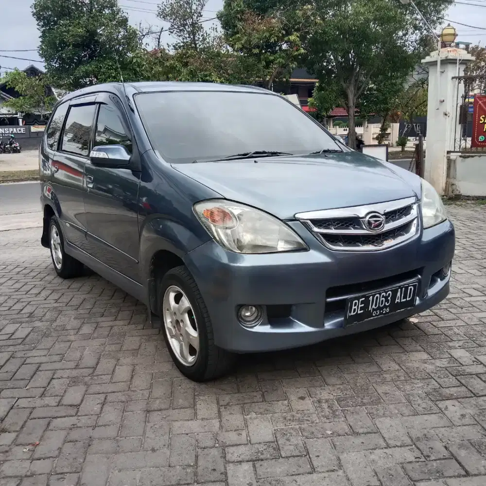 Xenia Xi Delux+1.3 Tahun 2010