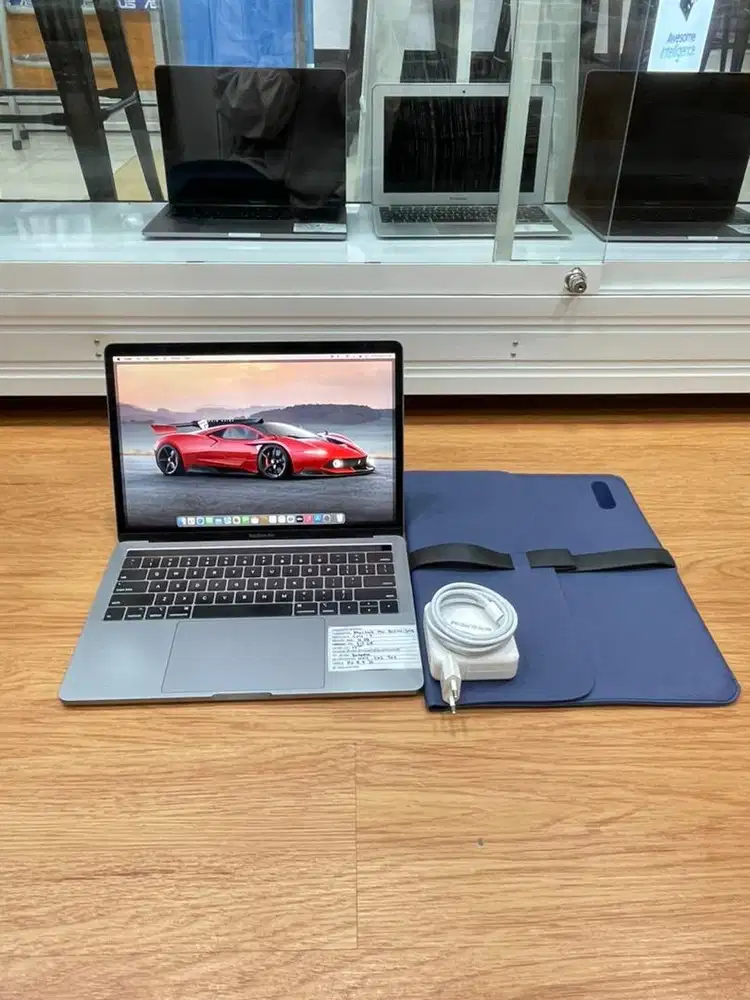 Macbook Pro Retina 13 2019, Garansi 2bulan