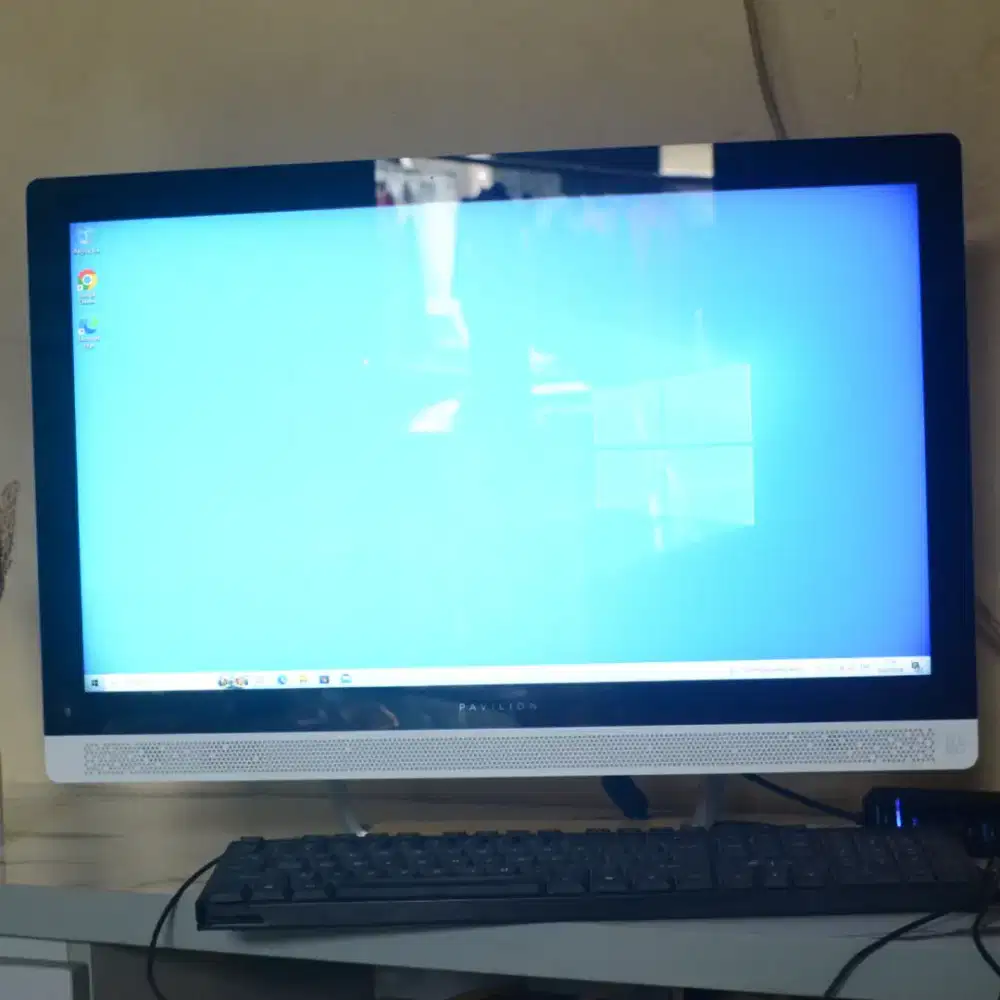 DIJUAL 3 AIO PC HP – HP Pavilion All-in-One 24 inch (Core i7)