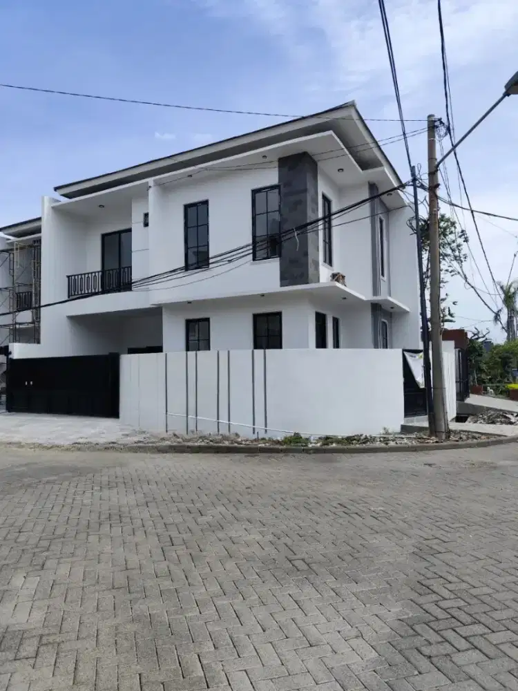 ARAYA‼️Dijual Rumah Baru Dekat Puri Galaxy,Kertajaya indah,ITS