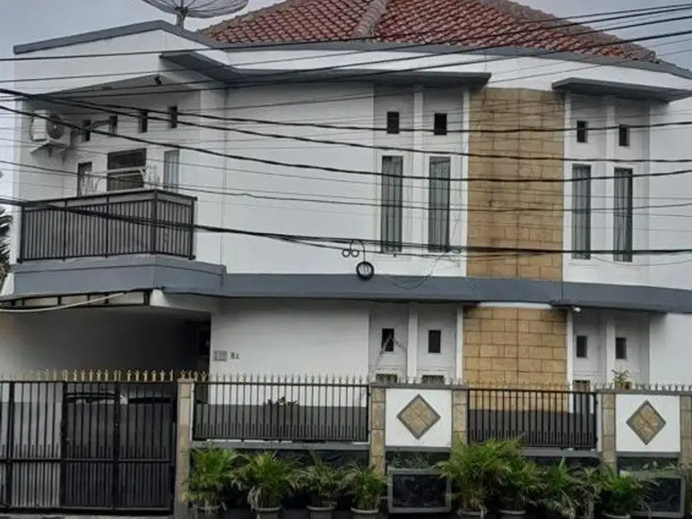 Dijual Rumah Full Furnished Larangan Ciledug Tangerang Kota