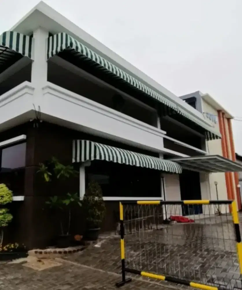 Kanopi awning watersil anti air