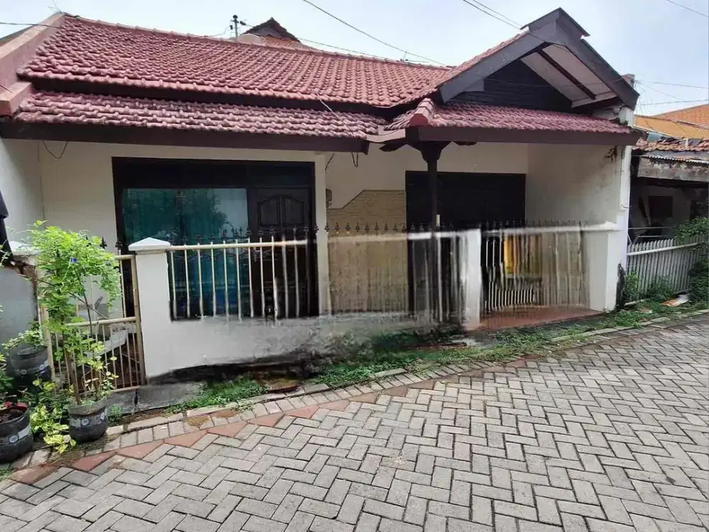 Di “ JUAL CEPAT” karang empat surabaya