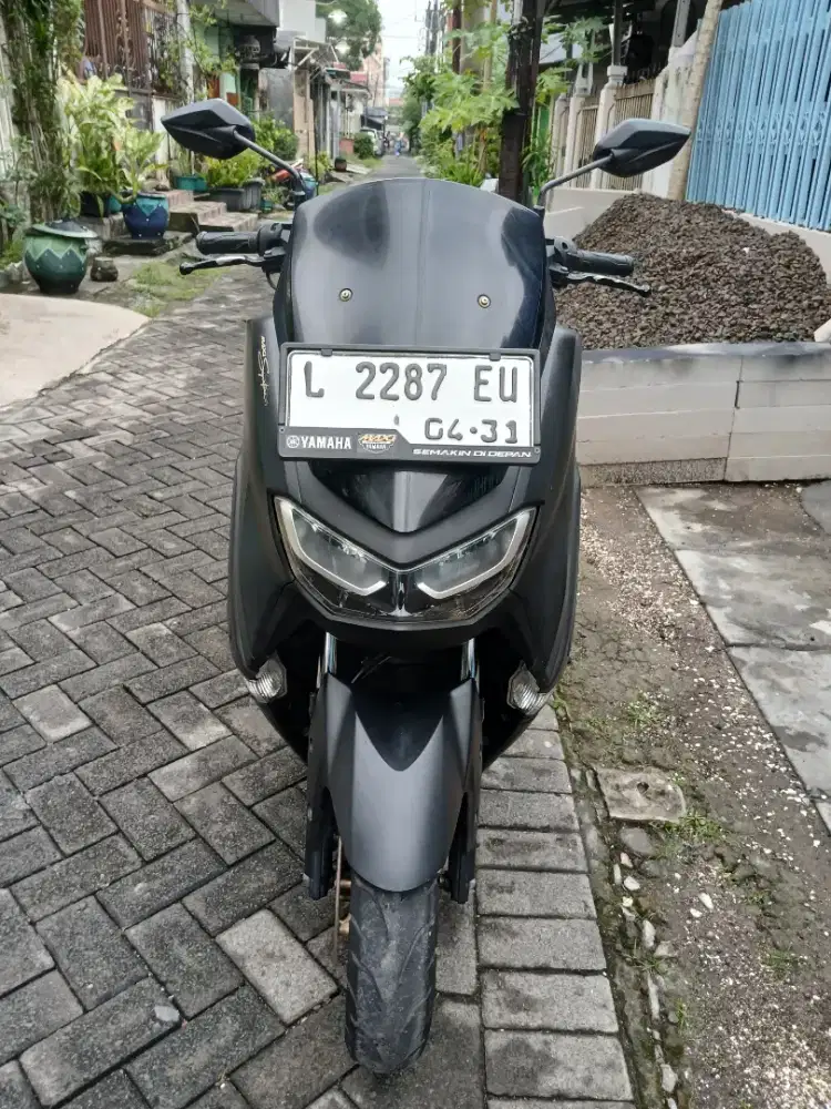 Jual n max pemakian 2021 km 40 istimewa samsat manyar