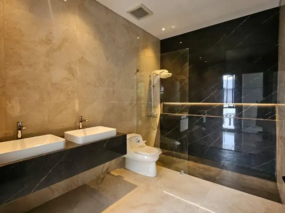 Dijual Rumah Intercon Taman Kebon Jeruk Jakarta Barat