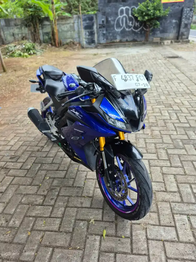 Dijual Yamaha R15 V3 tahun 2018 pajak hidup mesin bagus