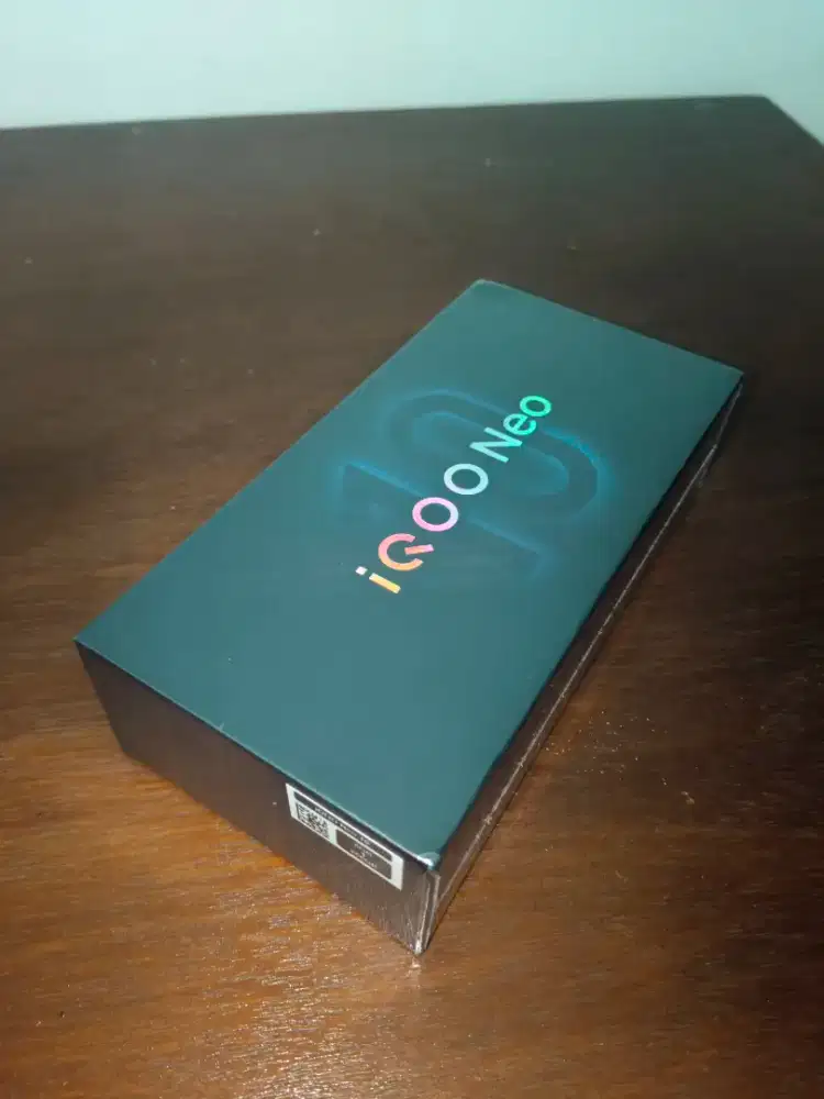 Iqoo Neo 10 8/256gb (New, Segel)