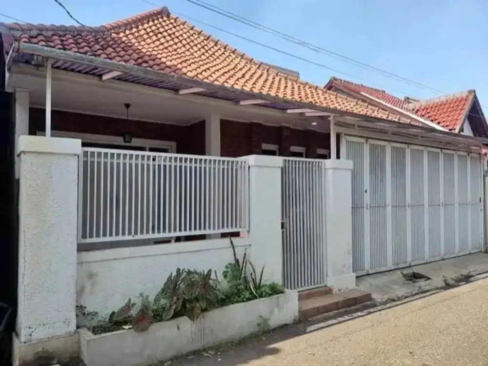 Rumah Murah Arcamanik Bandung Tanah Luas 130m2 Siap Huni Nego SHM
