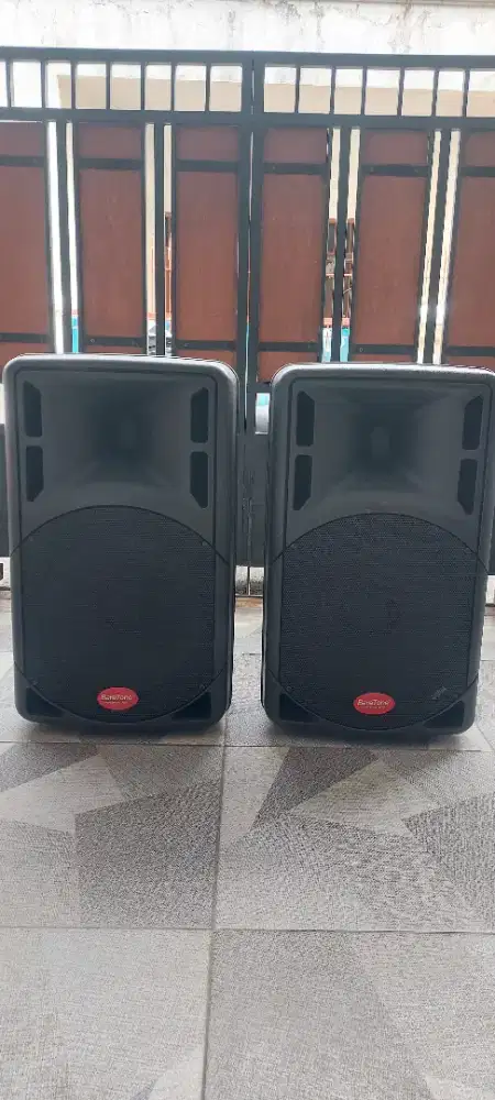 Speaker aktif Baretone Max 15 RAE(15 INC)