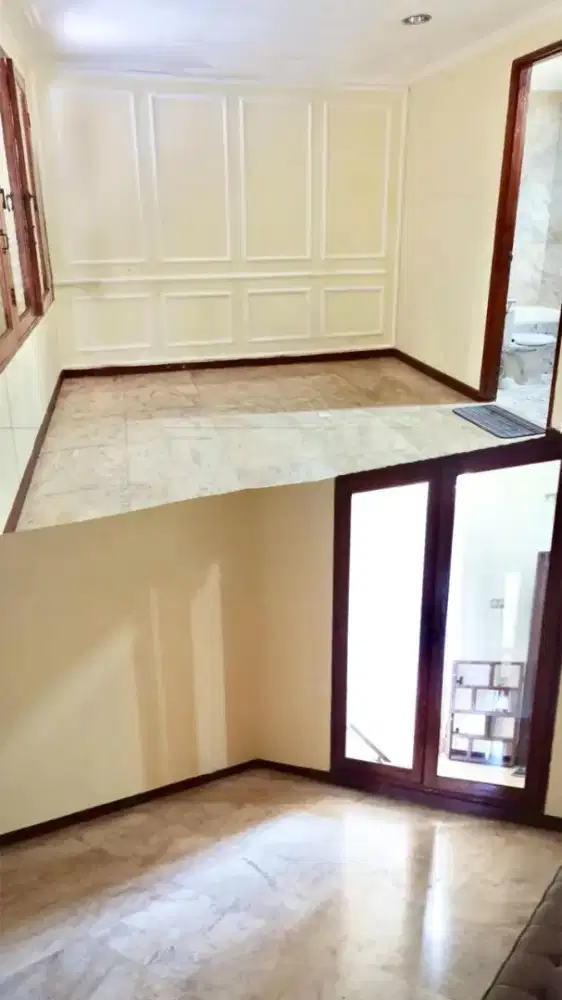 Sewa Ruangan untuk usaha atau kantor