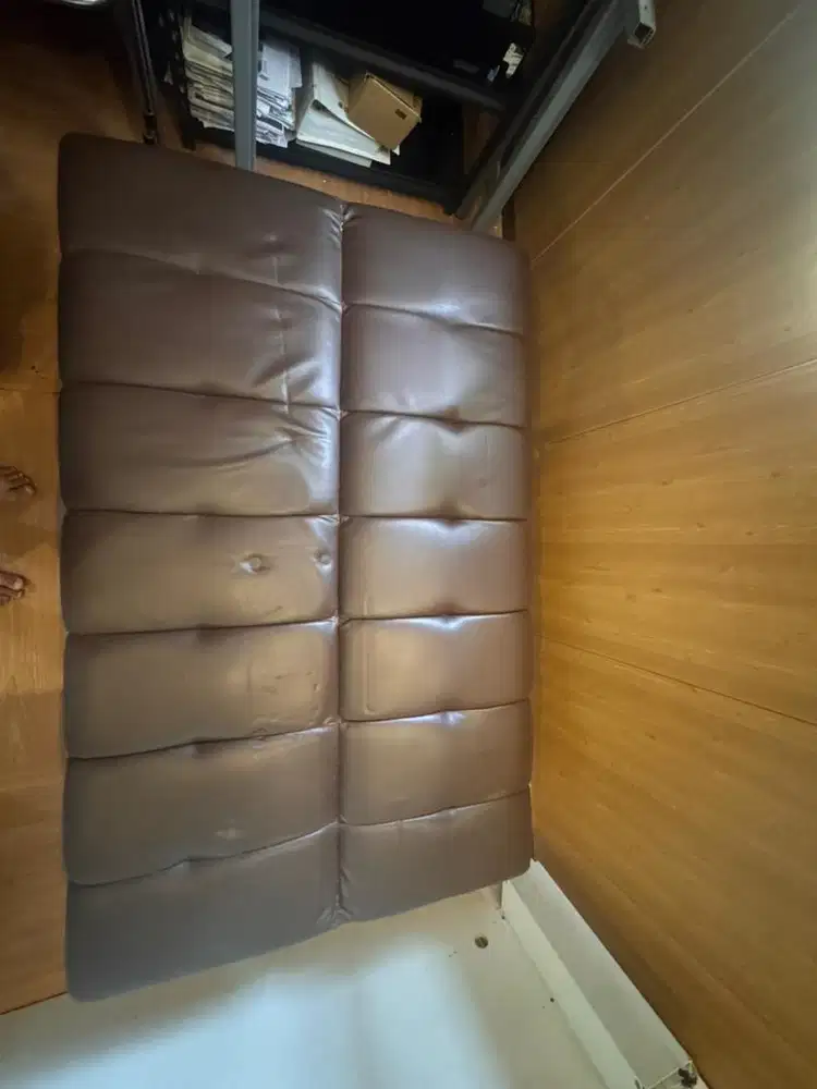 Sofa bad like new murah ..