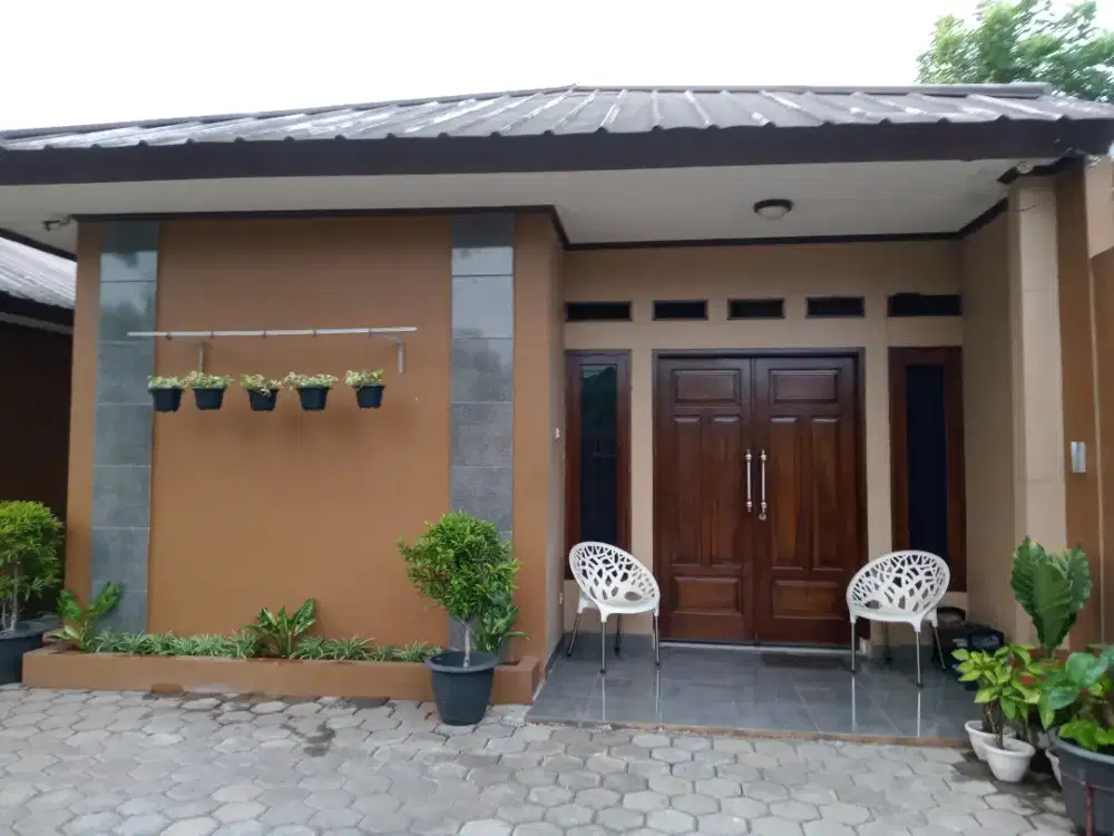 Rumah paviliun Kav PLN hunian nyaman, aman, bersih