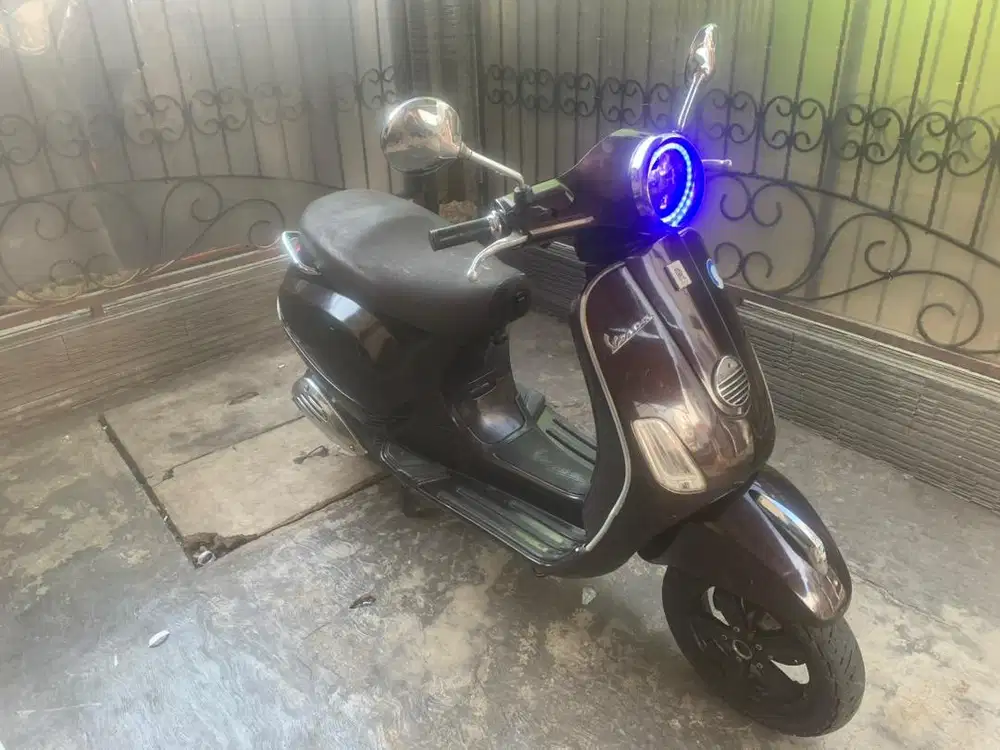 Vespa matic lx 2012
