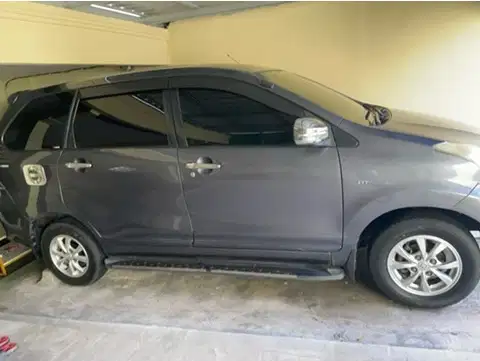 Toyota Avanza 2012 Bensin