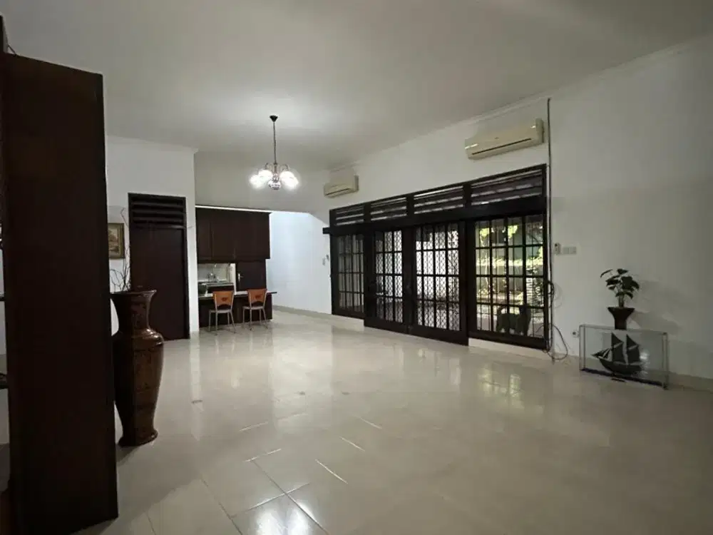 Rumah Hitung Tanah Cocok Utk Kantor di Kebayoran Baru Jaksel17836