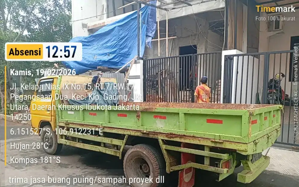 Urugan puing dan buang sampah , puing