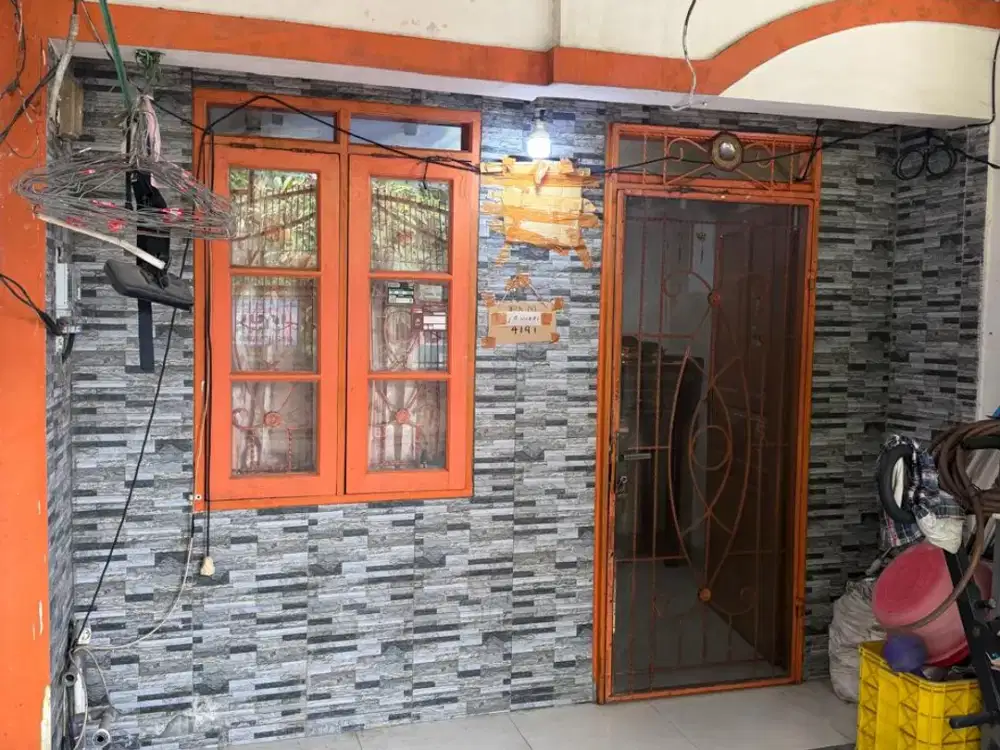 DIJUAL CEPAT RUMAH DI TAMAN PALEM LESTARI