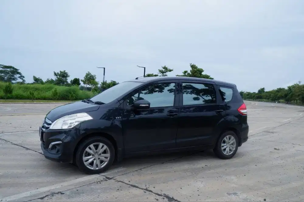 Di Jual Ertiga GX Matic 2018 Hitam