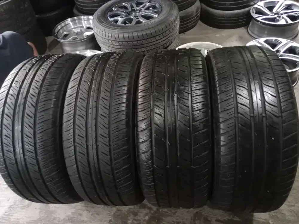 Dunlop grantrek 285 50 R20