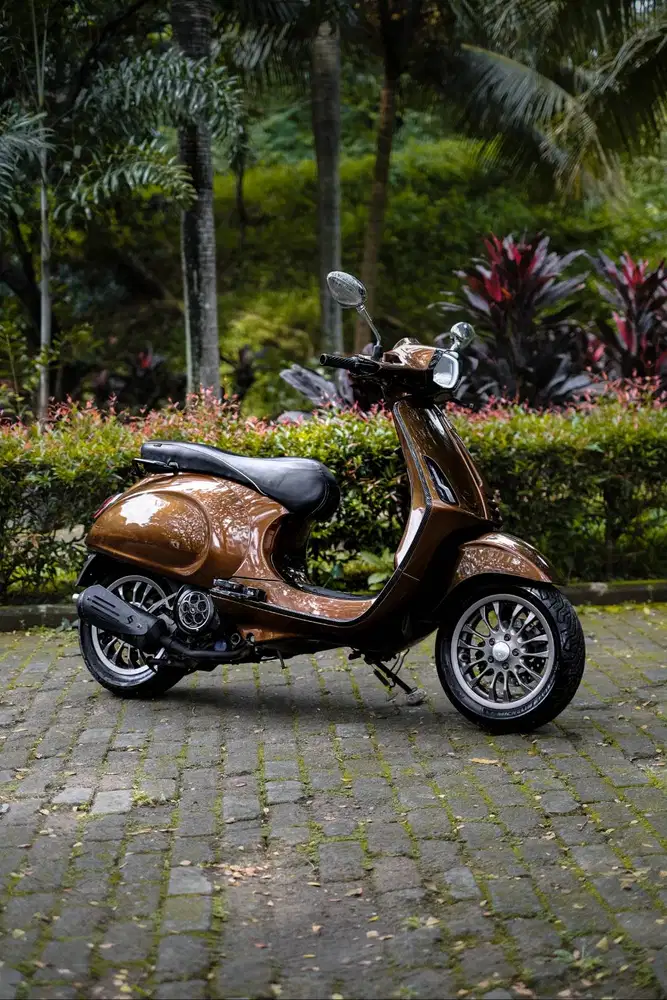JUAL VESPA MATIC BEKAS/SECOND SPRINT 150 3VIE 2014 MURAH BERGARANSI