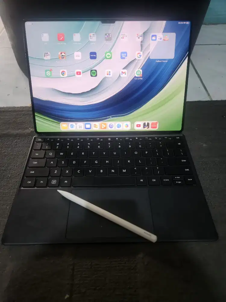 Huawei matepad pro 13.2 inc 12/256 1000% normal tanpa kendala