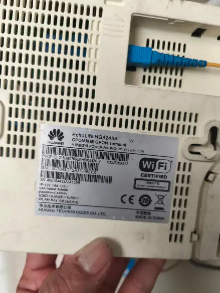 Router huawei HG8245A bekas